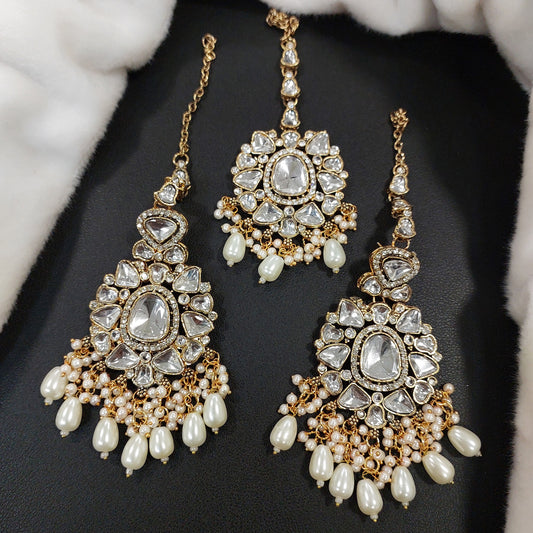 Kundan Earrings with Maang Tika