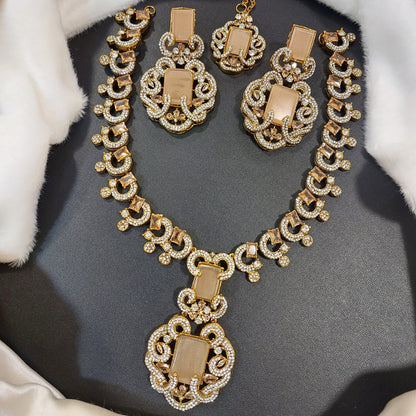 Ambani Mala With Earrings and Maang Tika (DHANI-04)