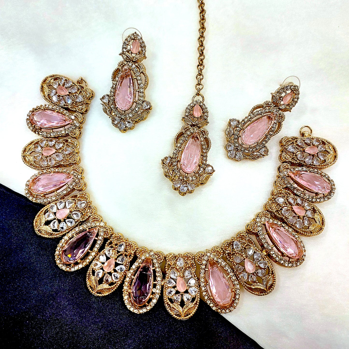 Necklace Set with Earrings and Tikka, Delicate Adornment of the Artisan
