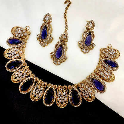 Necklace Set with Earrings and Tikka, Delicate Adornment of the Artisan